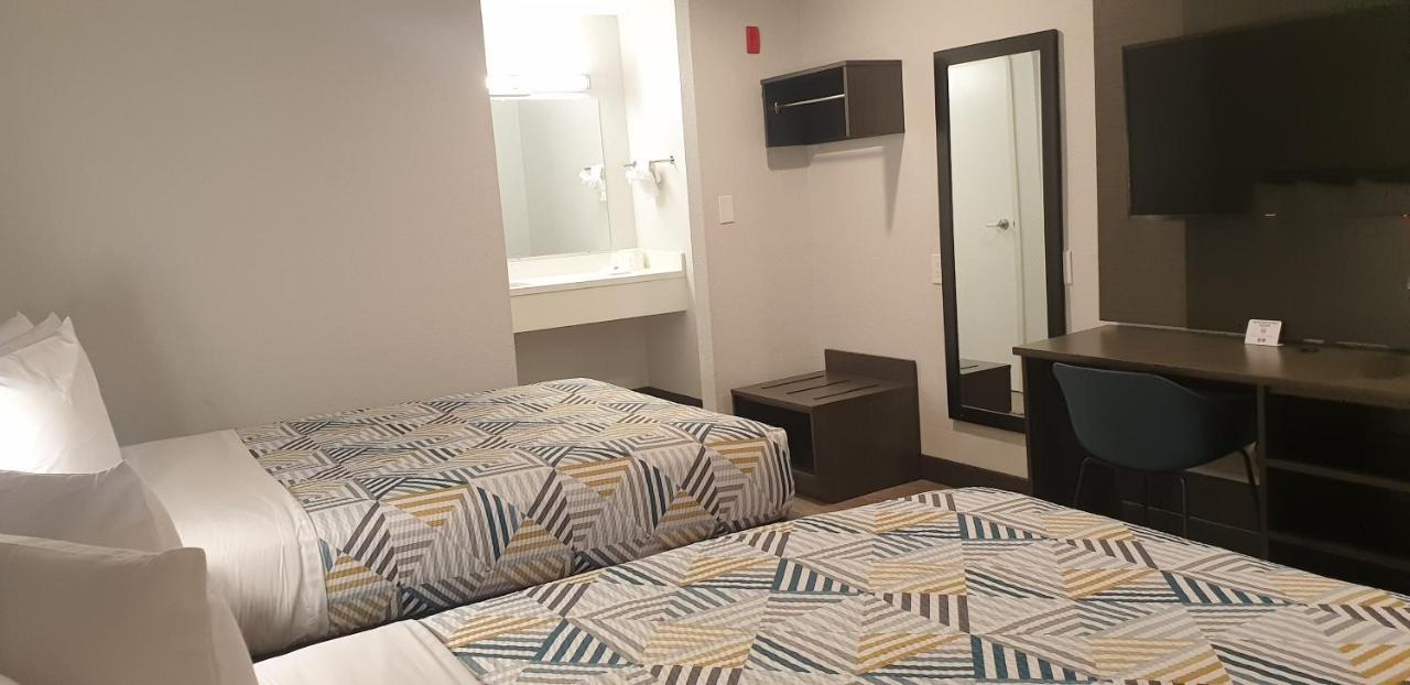 Motel 6-Bellflower, Ca - Los Angeles ภายนอก รูปภาพ