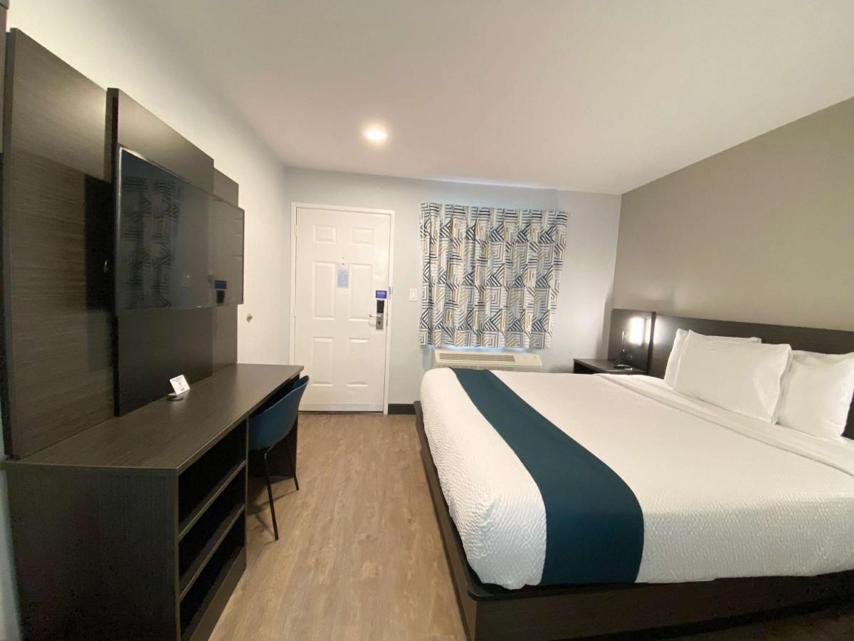 Motel 6-Bellflower, Ca - Los Angeles ภายนอก รูปภาพ