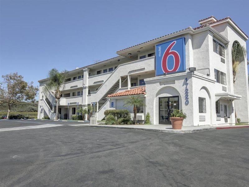 Motel 6-Bellflower, Ca - Los Angeles ภายนอก รูปภาพ