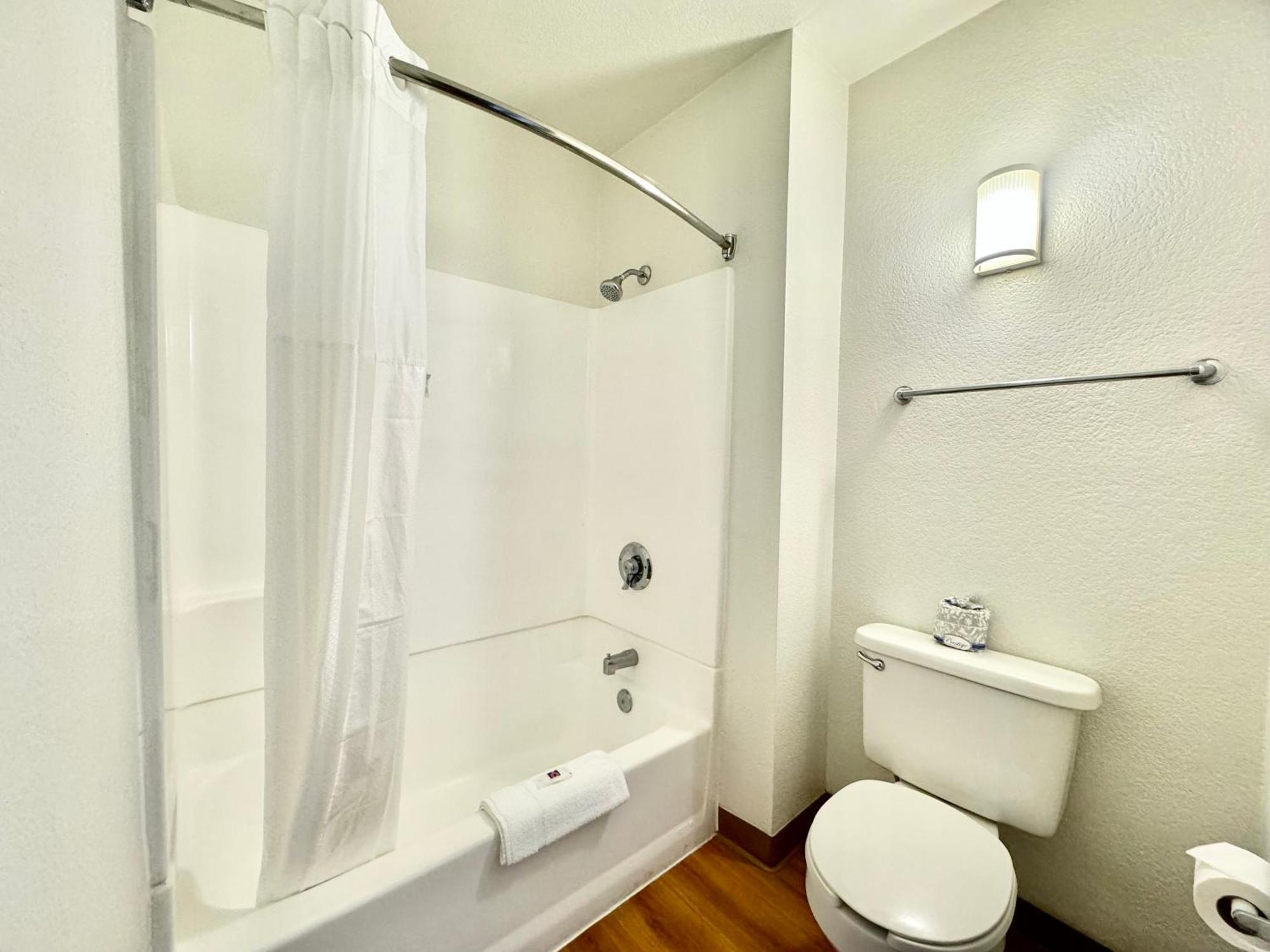 Motel 6-Bellflower, Ca - Los Angeles ภายนอก รูปภาพ
