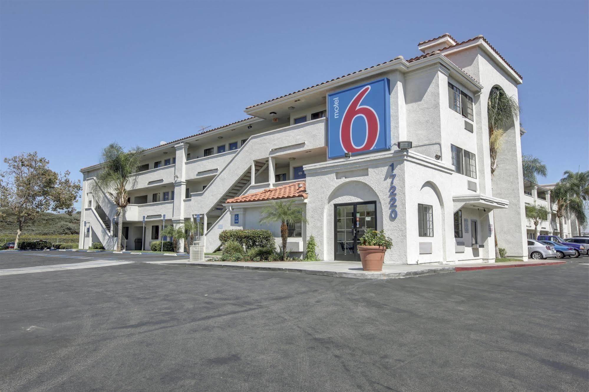 Motel 6-Bellflower, Ca - Los Angeles ภายนอก รูปภาพ